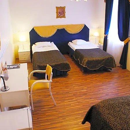 Hotel Olevi Residents 3*
