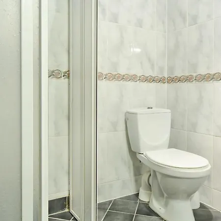 Olevi Residents Hotell 3*