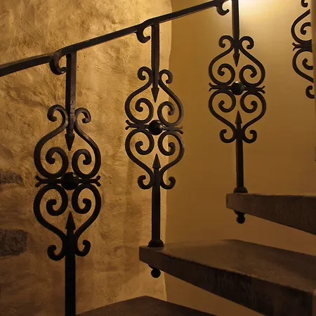 Hotel Olevi Residents