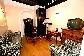 Hotel Olevi Residents 3*