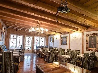 Olevi Residents Hotel 3*